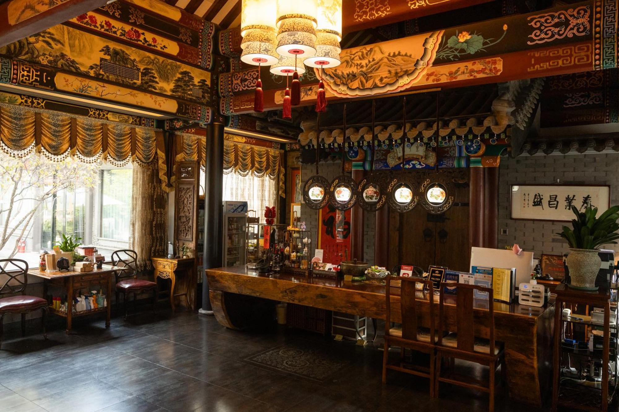 Datong Yunzhong Traditional Courtyard Exterior foto